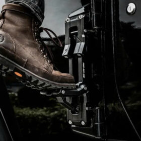 Bậc bước lắp bản lề cửa cho xe Jeep Wrangler JK JL